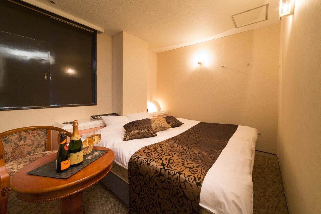 Hotel Le Rosey (Adults Only) Kitakyuşu Dış mekan fotoğraf